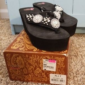 Ally by Justin Blinged Summer Sandals